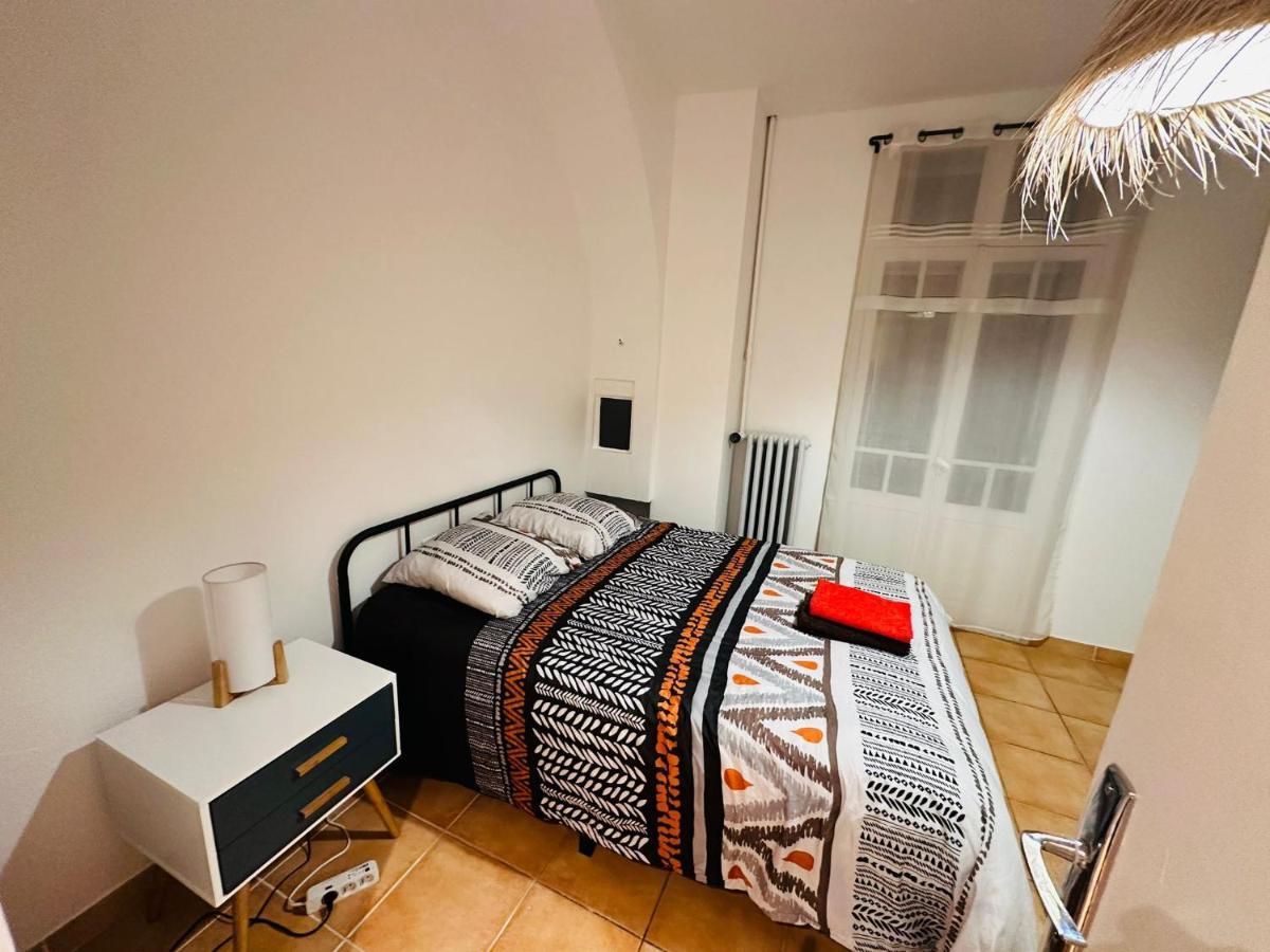 Appartement Lumineux Et Spacieux 2 Chambres Avec Parking Gratuit Dans La Rue Perpignan Zewnętrze zdjęcie
