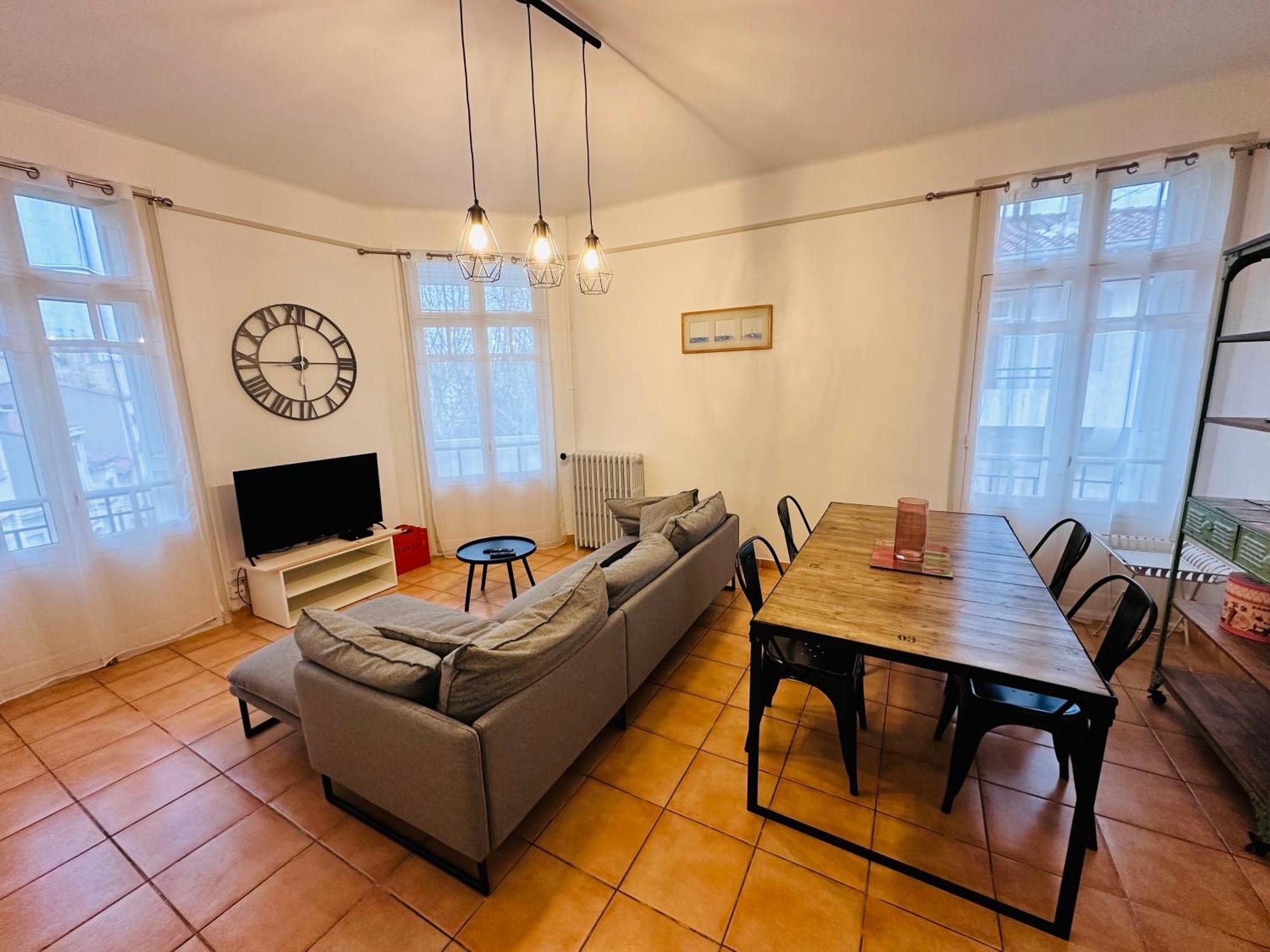 Appartement Lumineux Et Spacieux 2 Chambres Avec Parking Gratuit Dans La Rue Perpignan Zewnętrze zdjęcie